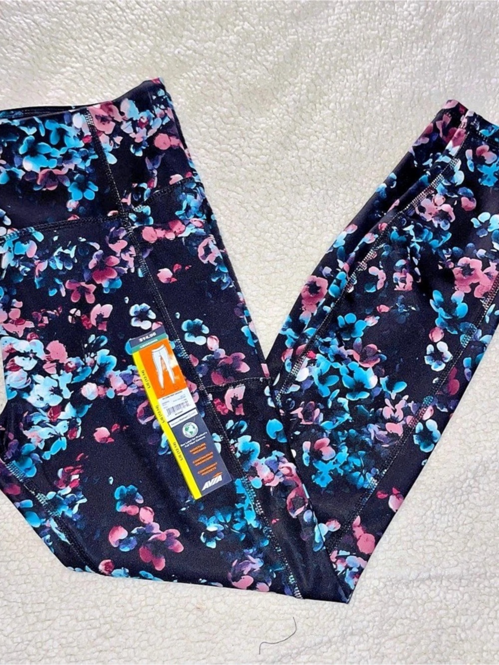 Avia Floral Full Length Leggings Women’s Large NWT